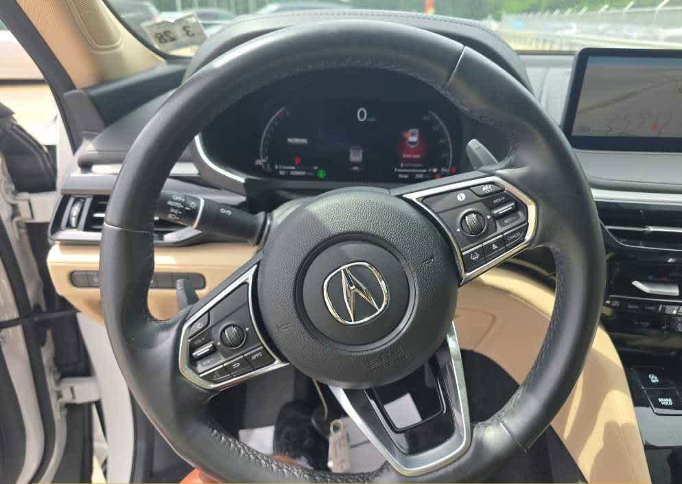 Used 2023 Acura MDX SH-AWD w/ Technology Package image 10