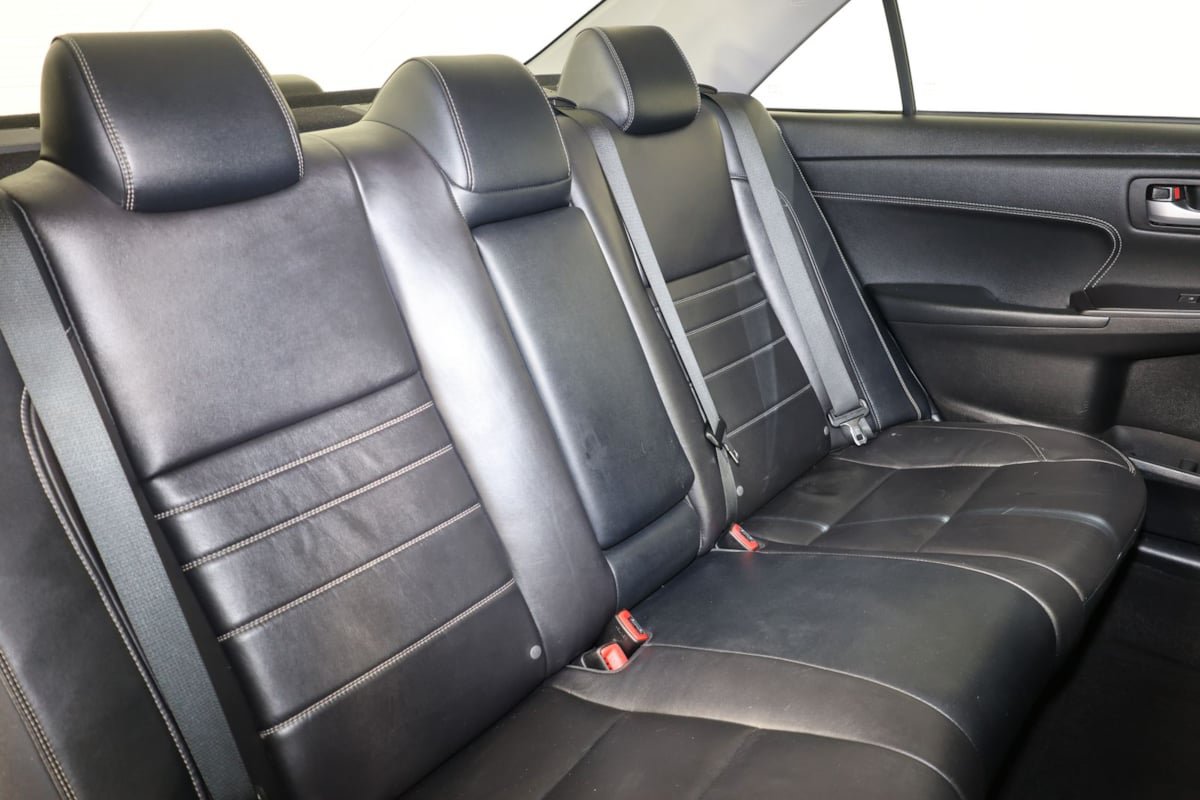 Used 2015 Toyota Camry XLE FWD image 33