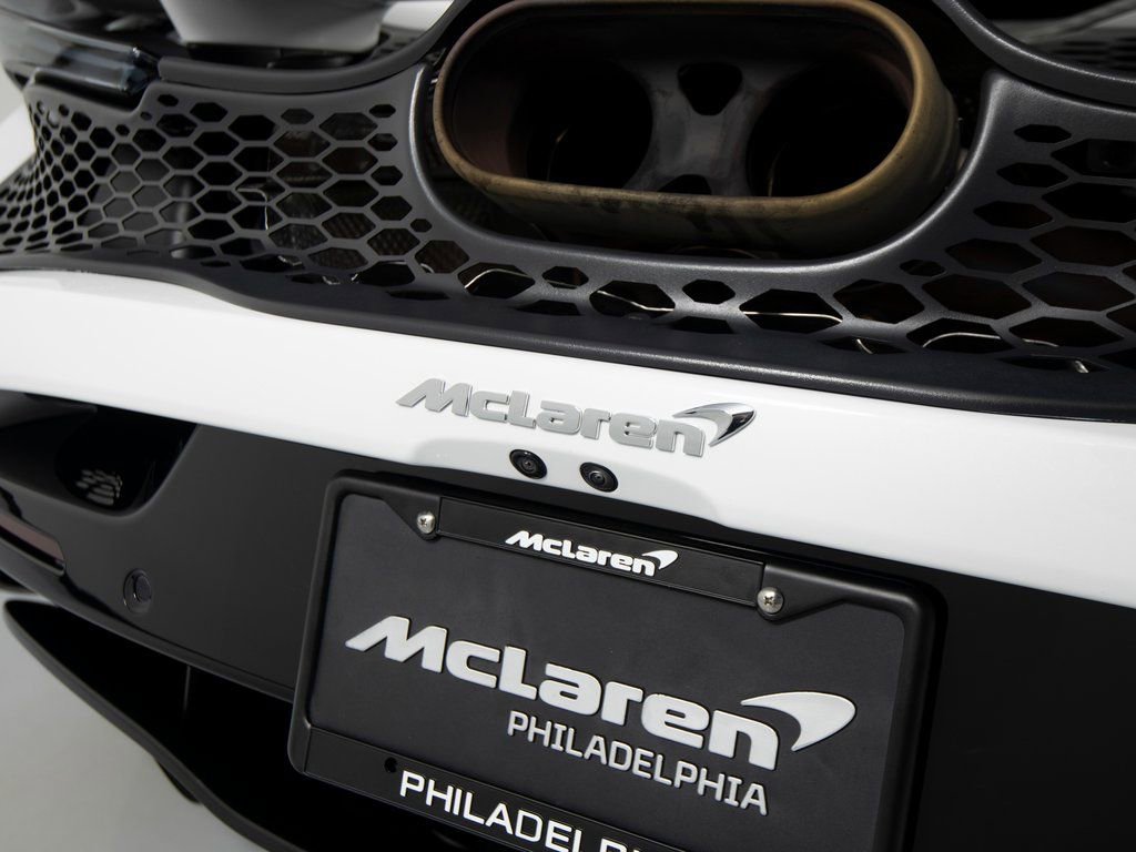 Used 2025 McLaren 750S image 40