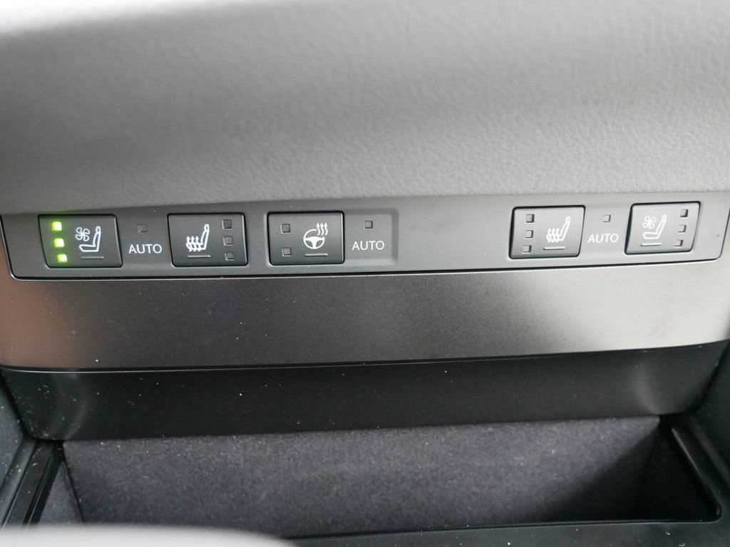 Certified 2024 Lexus ES 300h w/ Premium Package FWD image 24