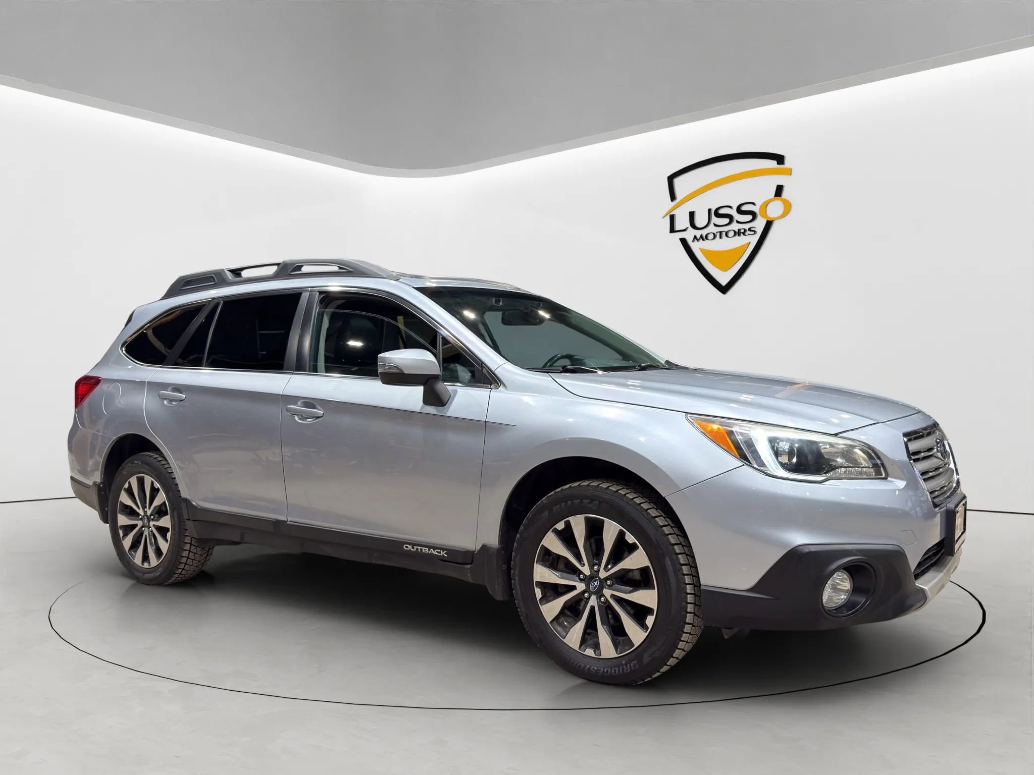 Used 2016 Subaru Outback 2.5i Limited image 6