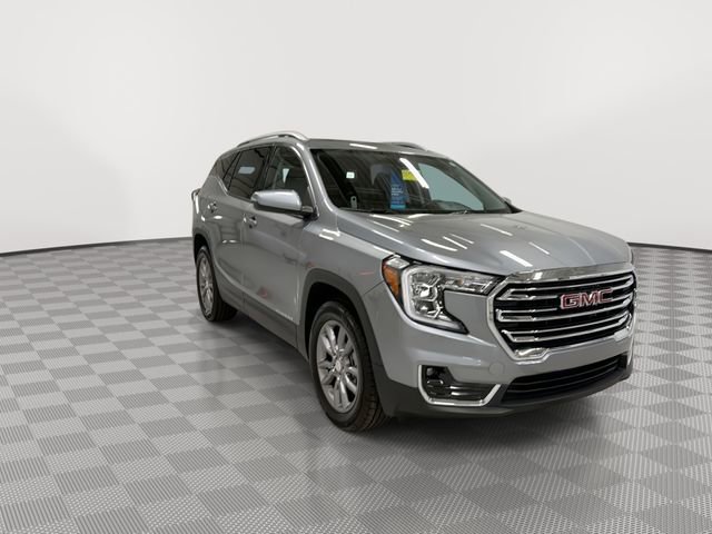 Certified 2024 GMC Terrain SLT w/ Infotainment Package II image 13