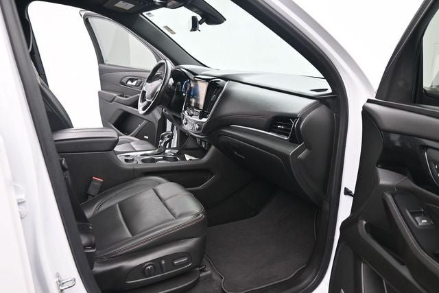 Used 2022 Chevrolet Traverse RS AWD/4WD image 19