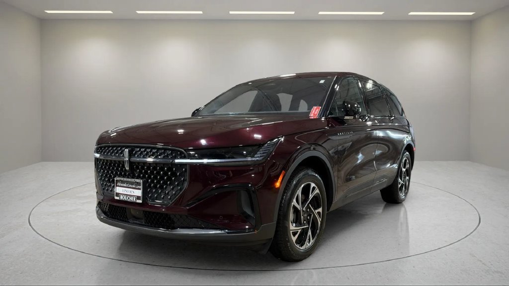 Certified 2025 Lincoln Nautilus Premier w/ Jet Appearance Package AWD/4WD image 20