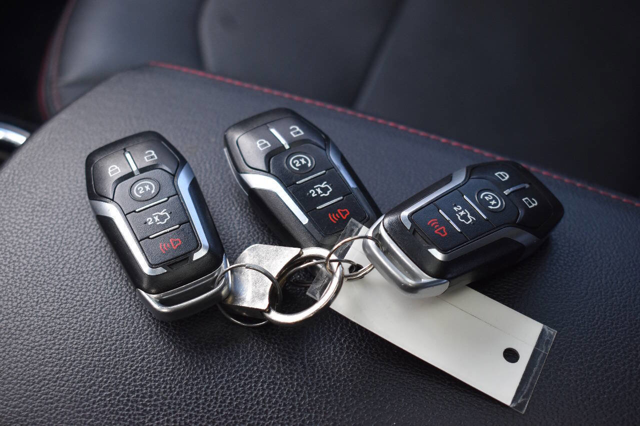 Used 2017 Ford Explorer Sport w/ Equipment Group 401A image 32