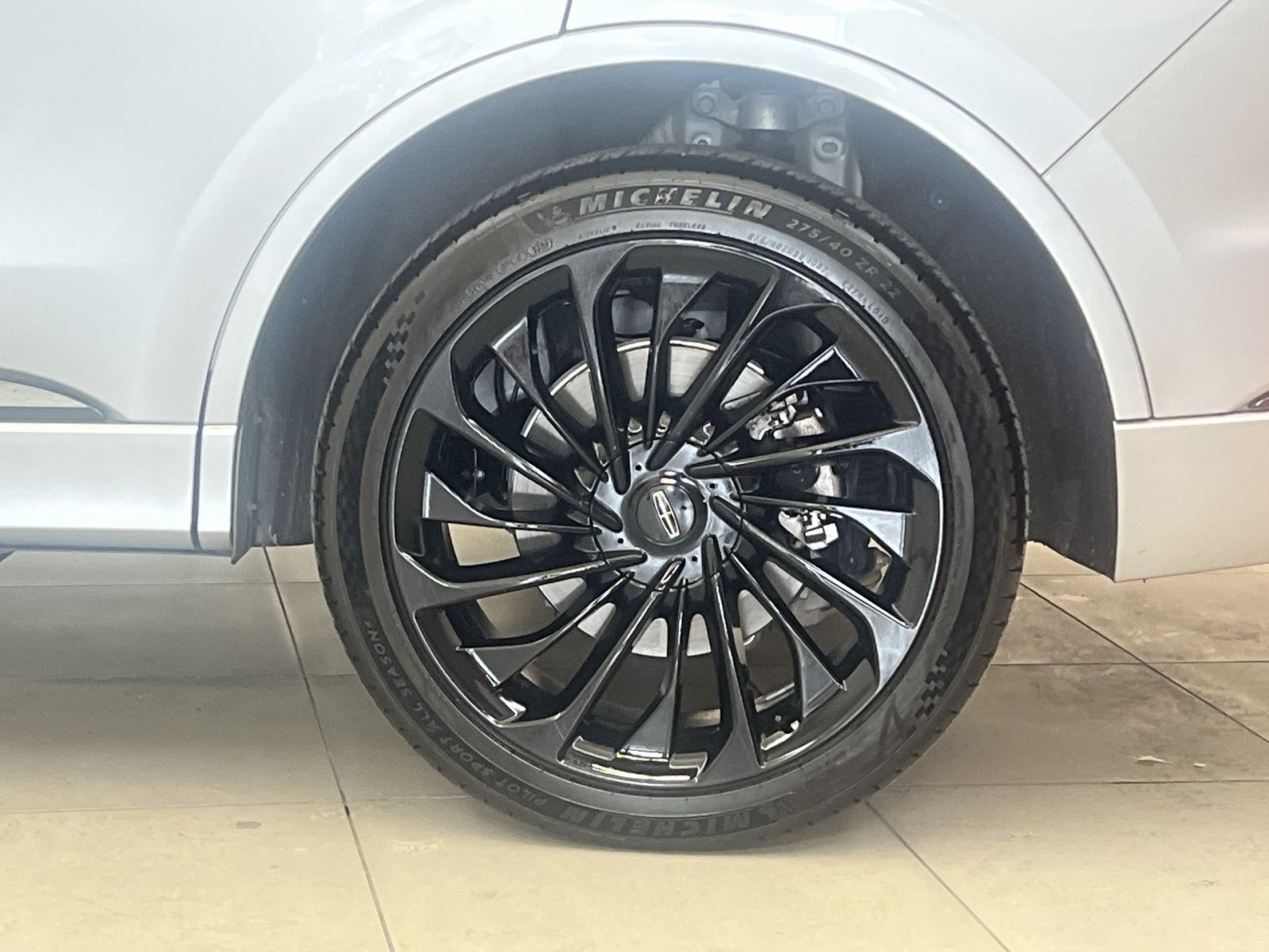 Used 2023 Lincoln Aviator Black Label AWD/4WD image 11