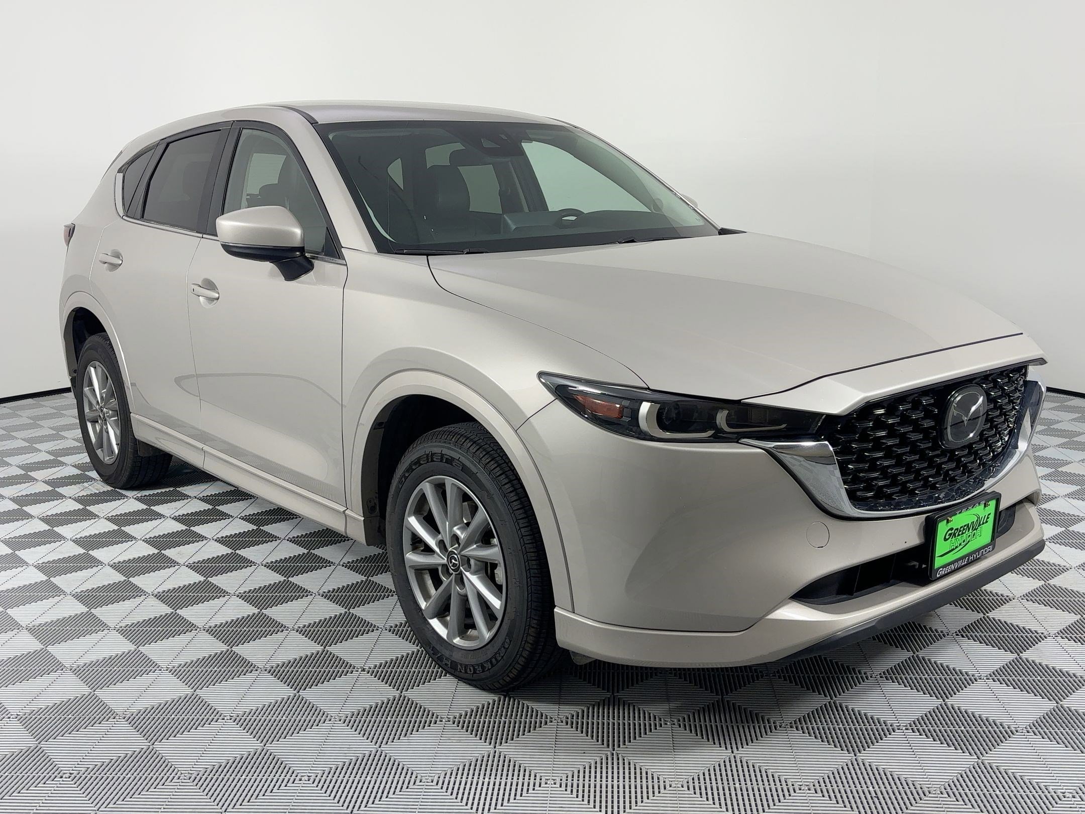 Used 2024 MAZDA CX-5 AWD 2.5 S w/ Select Package image 7