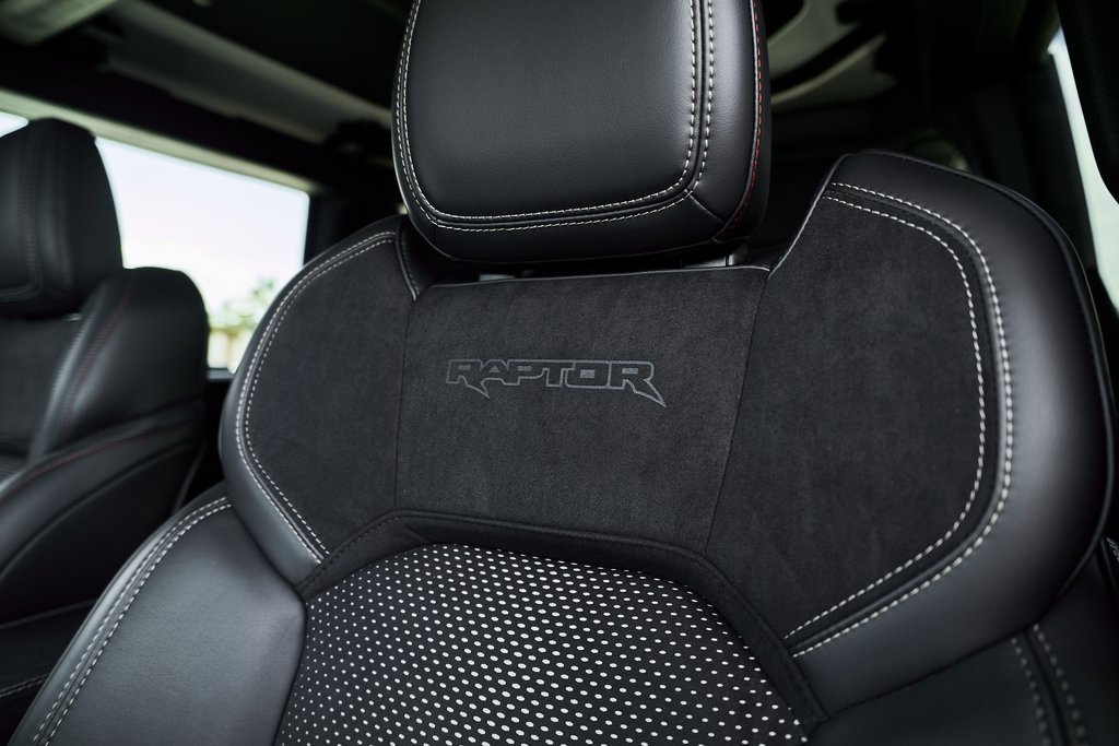 Used 2025 Ford Bronco Raptor image 30