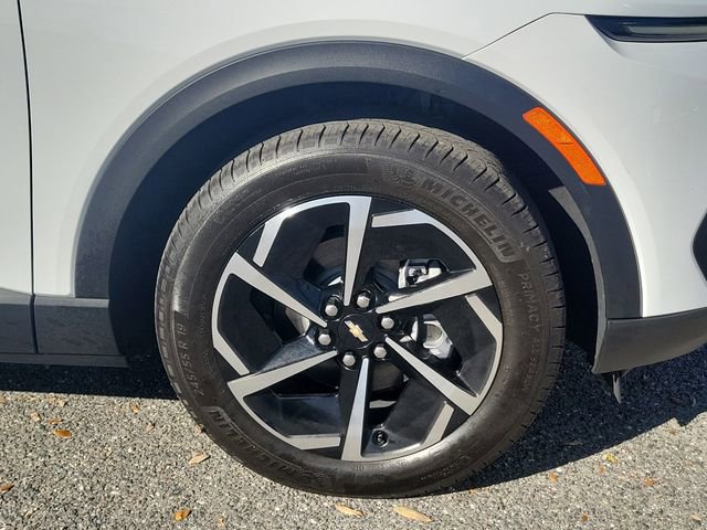 Certified 2025 Chevrolet Equinox EV LT image 6