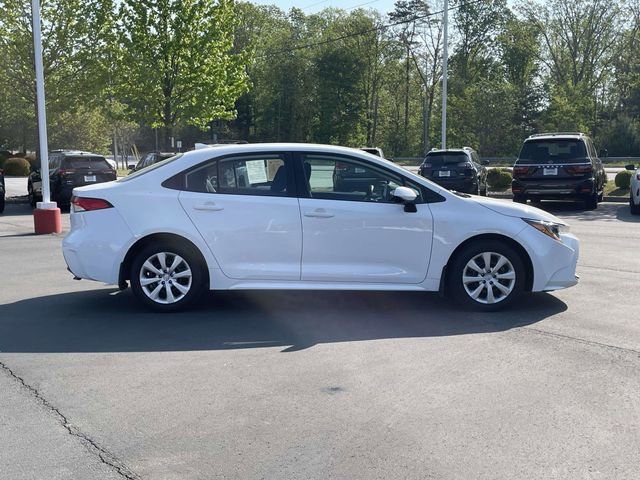 Used 2024 Toyota Corolla LE FWD image 6