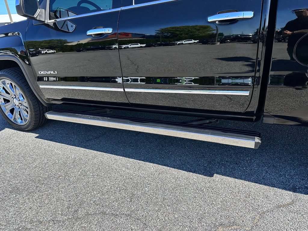 Certified 2018 GMC Sierra 1500 Denali w/ Denali Ultimate Package AWD/4WD image 41