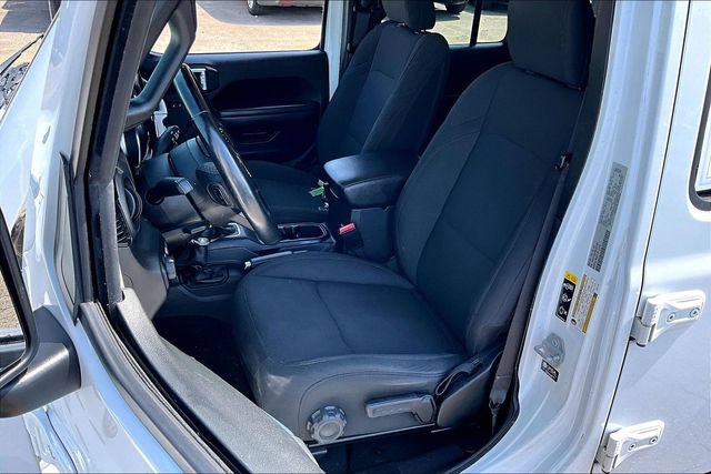 Used 2021 Jeep Gladiator Sport AWD/4WD image 18