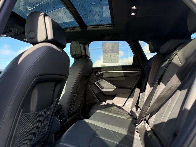 Used 2019 Audi Q3 2.0T Premium image 22