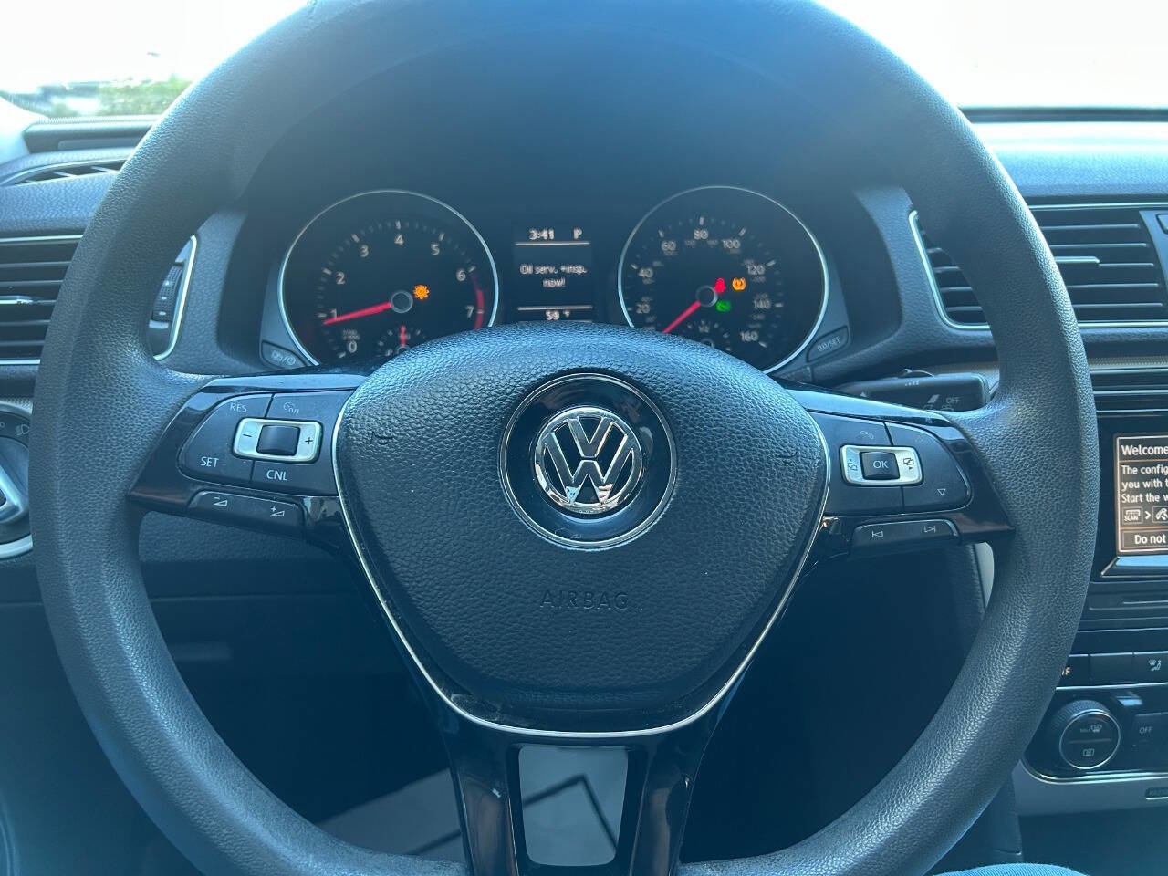 Used 2017 Volkswagen Passat 1.8T S image 14