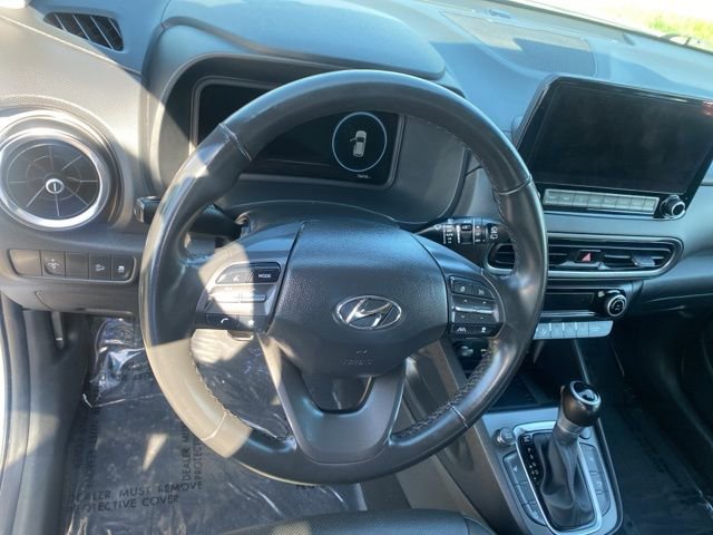Used 2022 Hyundai Kona Limited image 12