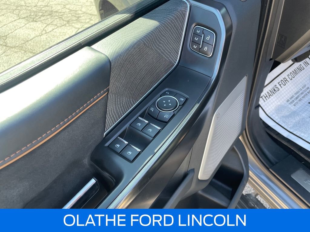 Used 2022 Ford F150 Platinum w/ Equipment Group 701A High image 23