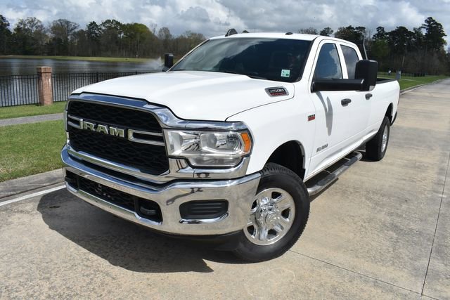 Used 2021 RAM 2500 Tradesman w/ Chrome Appearance Group AWD/4WD image 2