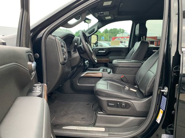 Used 2022 Chevrolet Silverado 3500 High Country w/ Technology Package image 29