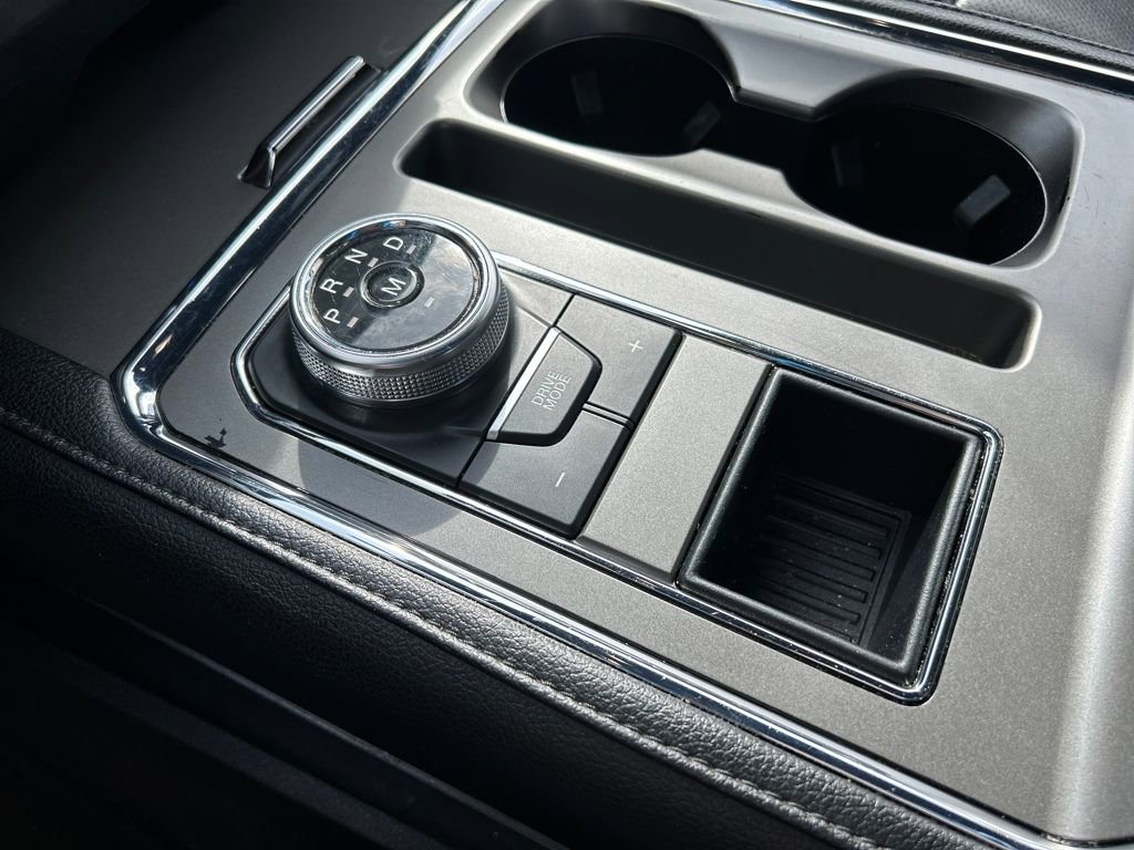 Used 2020 Ford Expedition XLT w/ Equipment Group 202A image 22