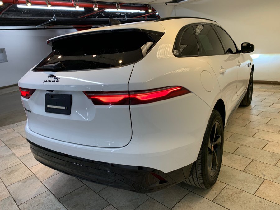 Used 2023 Jaguar F-PACE S AWD/4WD image 9