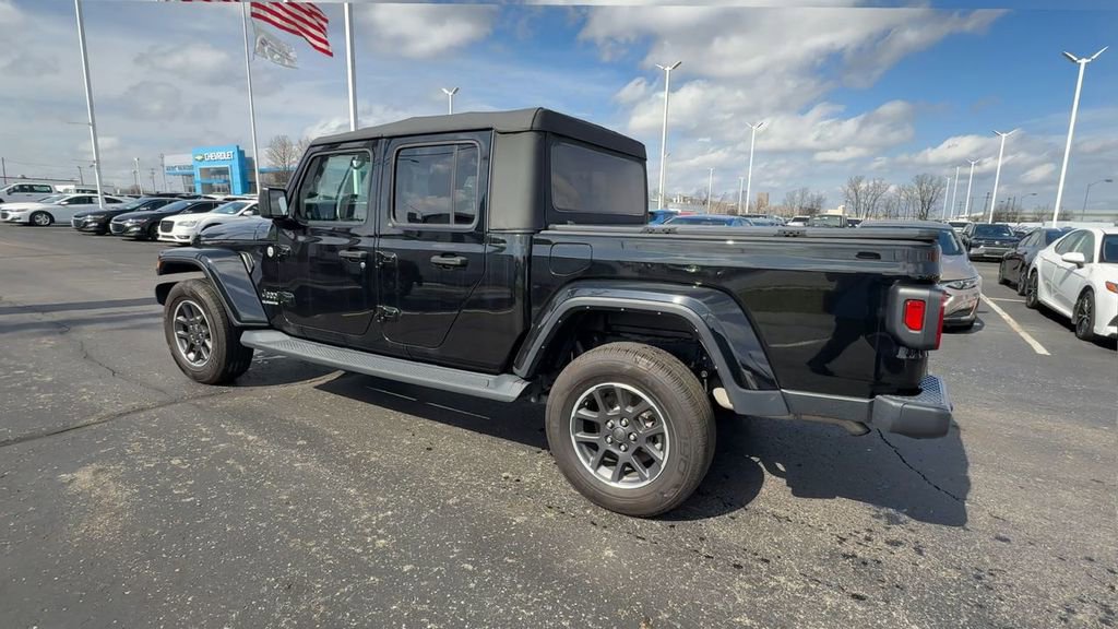 Used 2022 Jeep Gladiator Overland w/ Cold Weather Group image 6
