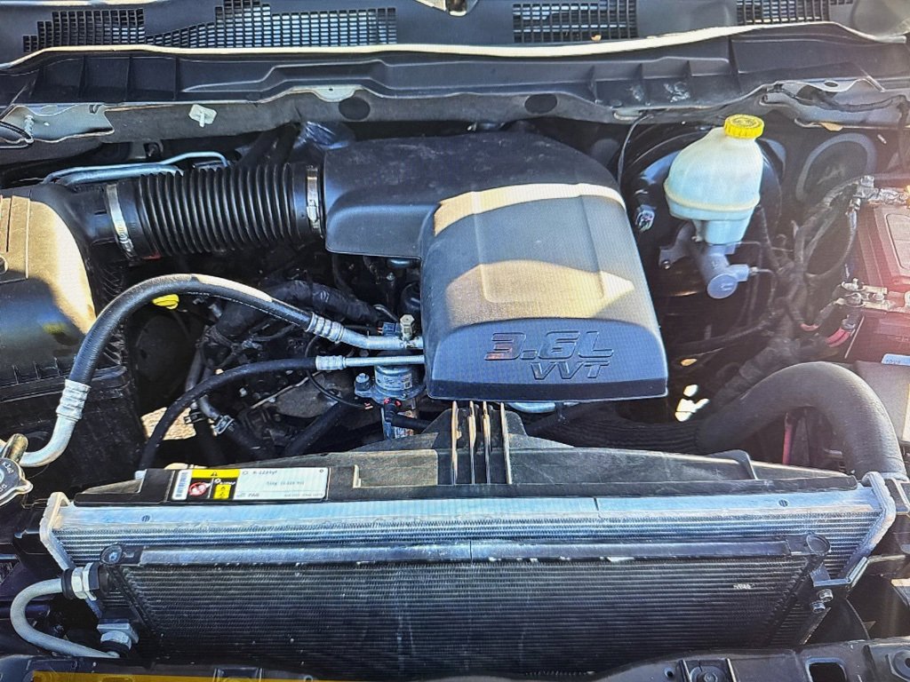 Used 2015 RAM 1500 Lone Star image 16