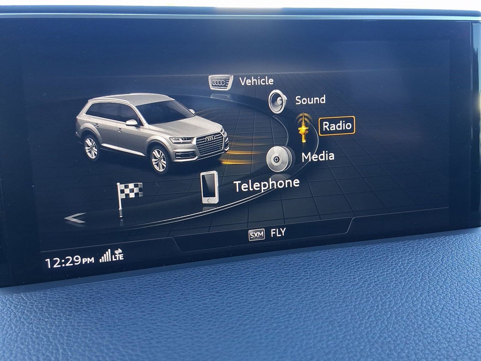 Used 2019 Audi Q7 3.0T Premium w/ Convenience Package image 19