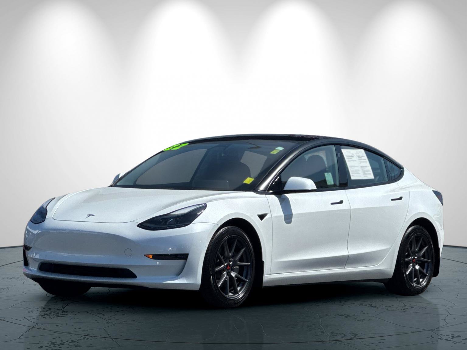 Used 2022 Tesla Model 3 Long Range AWD/4WD image 8