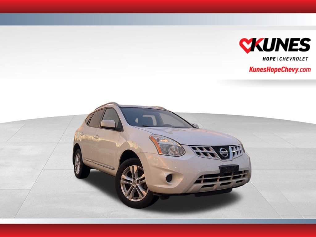 Used 2013 Nissan Rogue SV