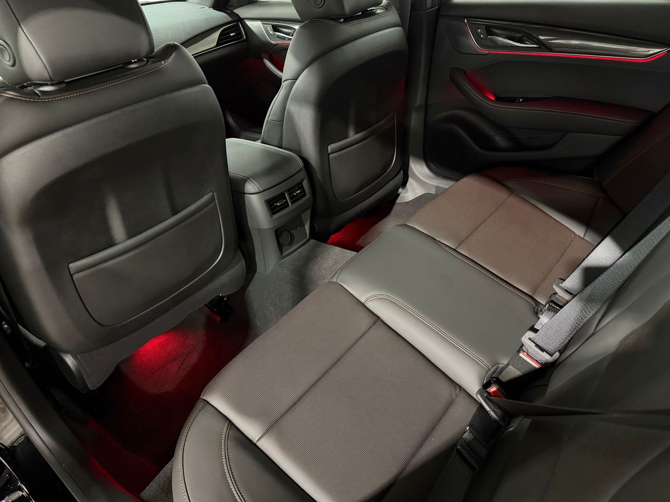 New 2026 Cadillac CT5 Sport RWD image 32