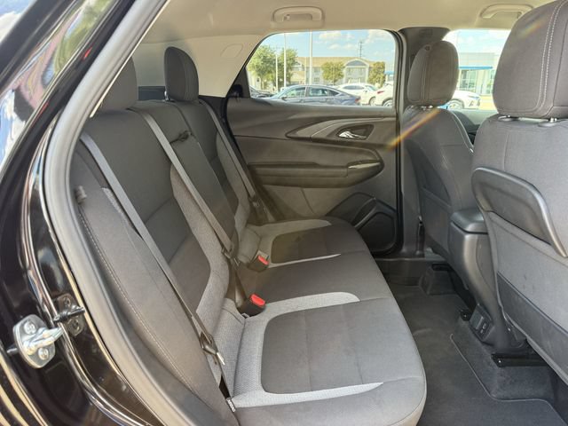 Used 2025 Chevrolet TrailBlazer LT w/ Convenience Package FWD image 32