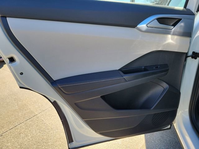 New 2026 Volkswagen Taos SE image 14