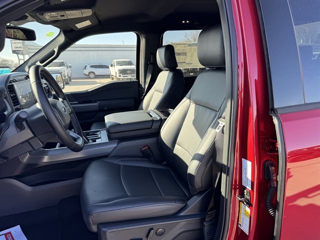 New 2025 Ford F150 XLT w/ Equipment Group 303A High image 21