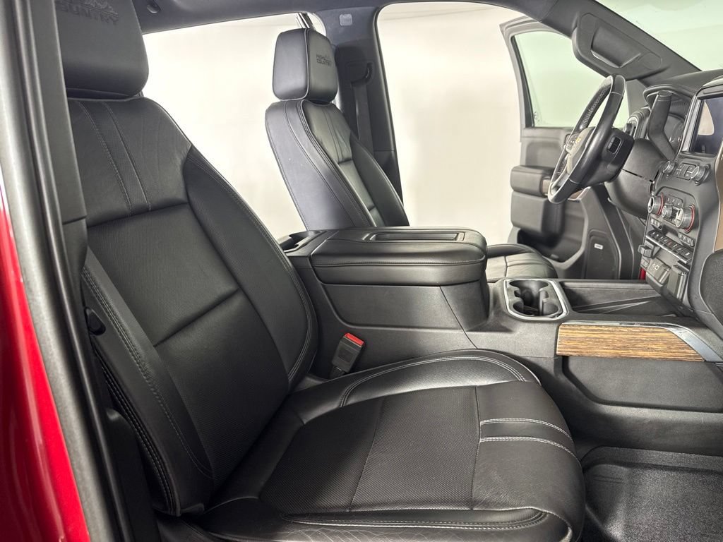 Used 2019 Chevrolet Silverado 1500 High Country w/ High Country Premium Package AWD/4WD image 40