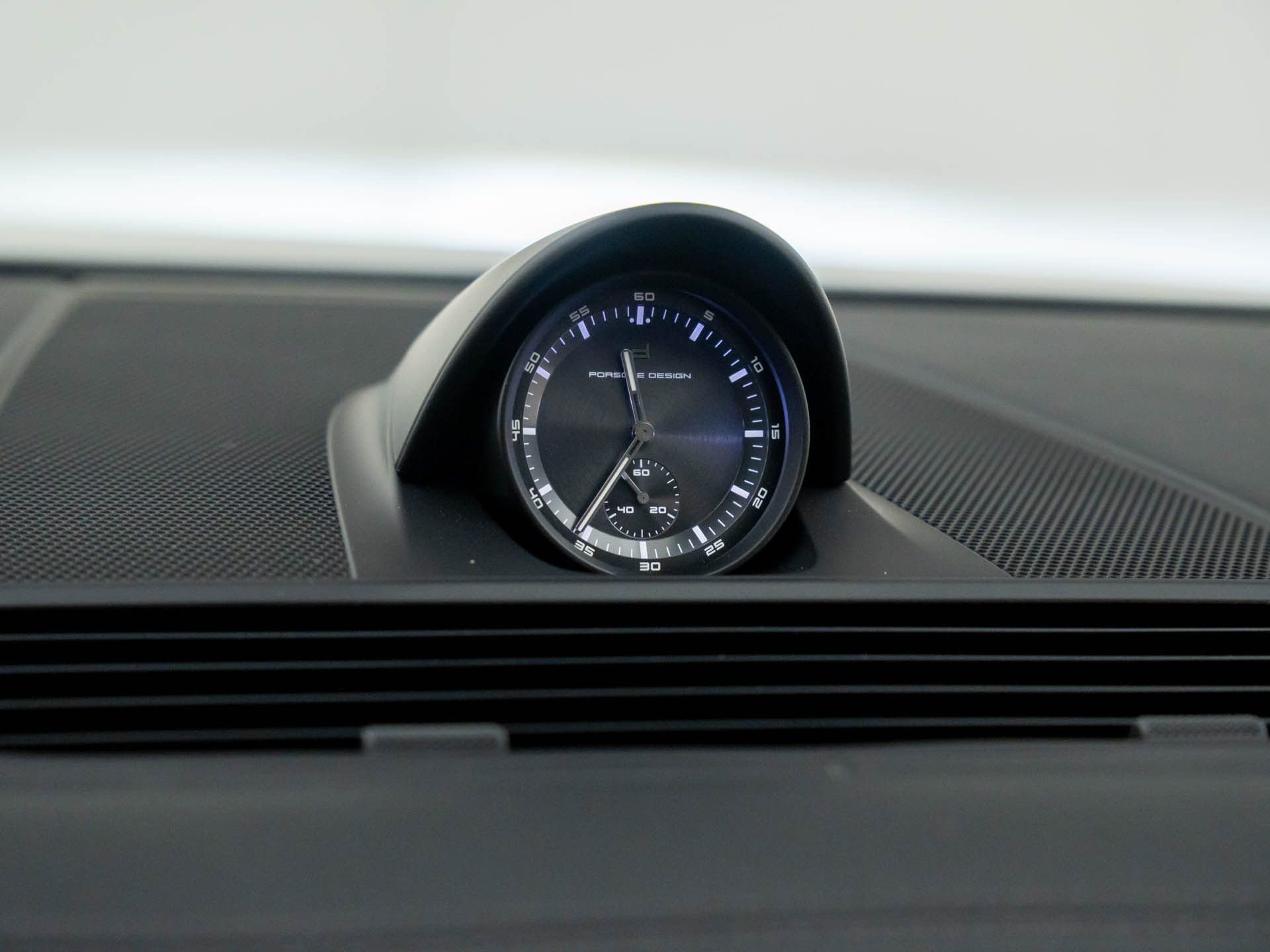 Used 2021 Porsche Panamera Turbo S w/ Premium Package image 29