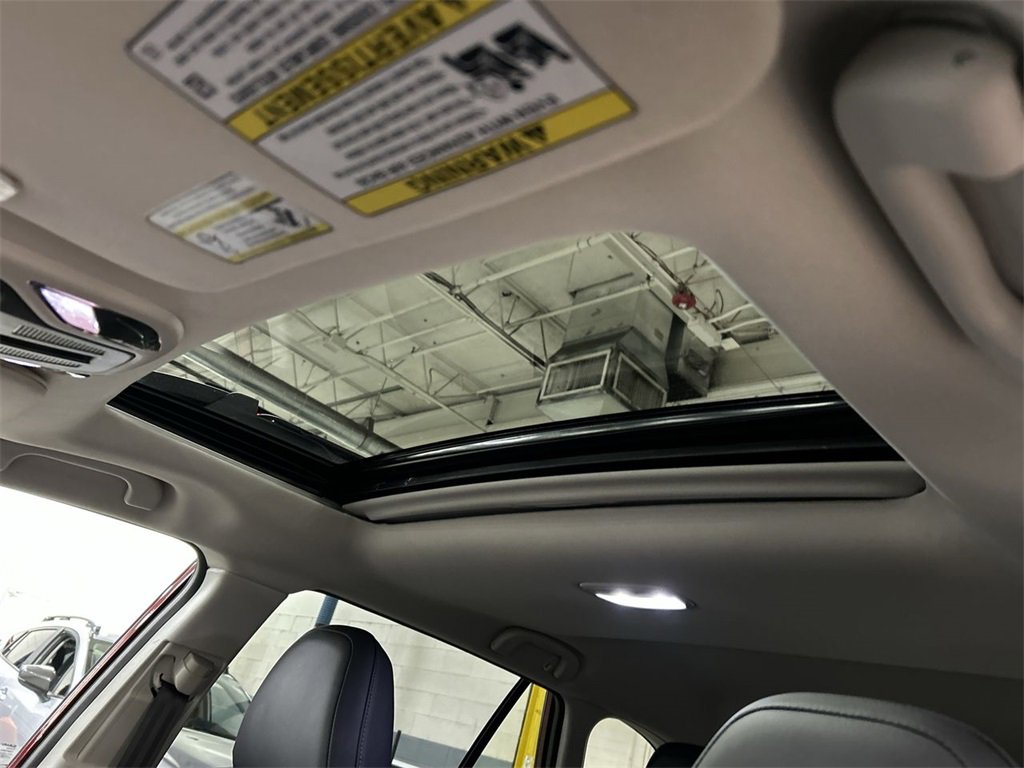 Certified 2025 Subaru Outback Limited image 24