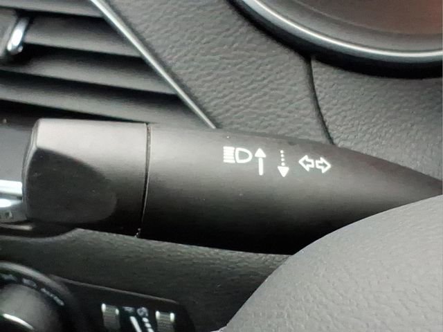 Used 2022 Jeep Cherokee Limited image 26