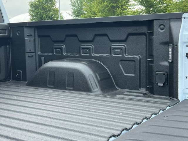 New 2026 Chevrolet Silverado 1500 High Country AWD/4WD image 8