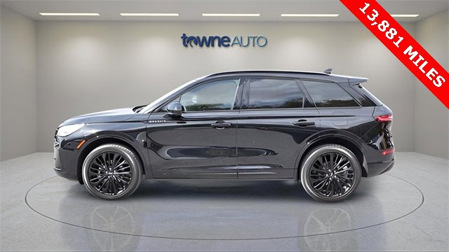 Used 2024 Lincoln Corsair Reserve w/ Equipment Group 201A image 2