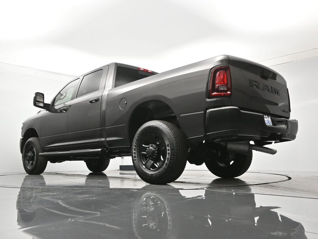 New 2026 RAM 3500 Tradesman AWD/4WD image 42