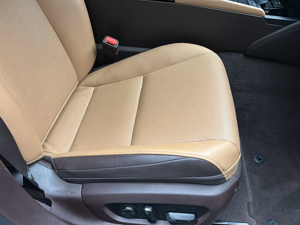 Used 2021 Lexus ES 250 w/ Premium Package AWD/4WD image 20