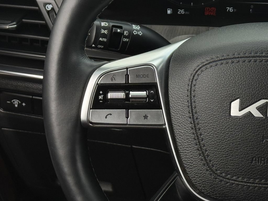 Used 2024 Kia Telluride SX Prestige AWD/4WD image 14