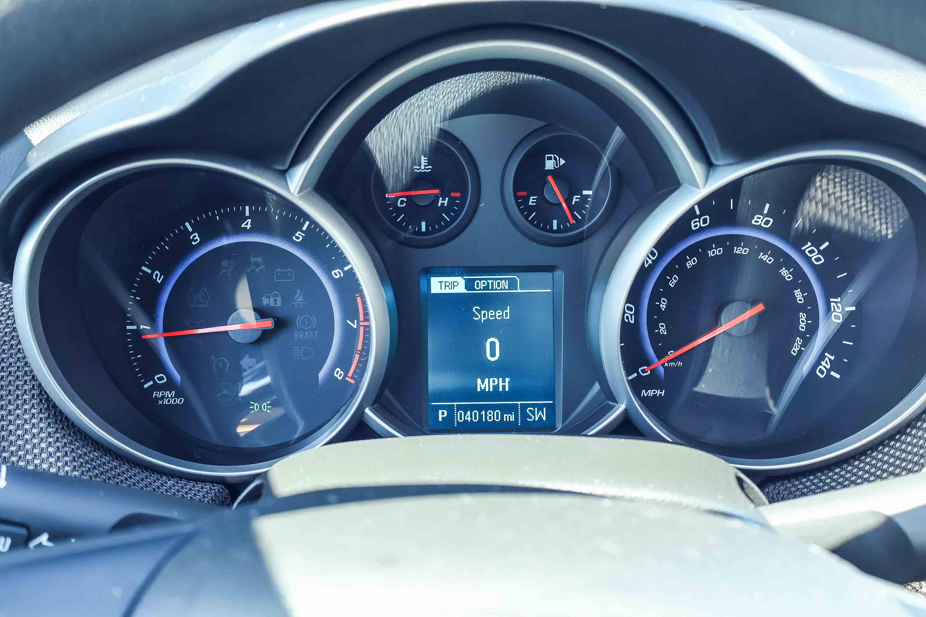 Used 2015 Chevrolet Cruze LT w/ Enhanced Safety Package FWD image 11