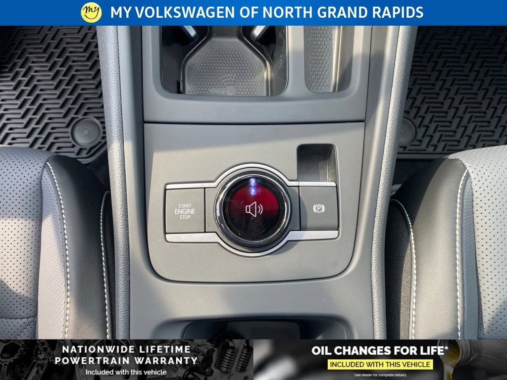 New 2026 Volkswagen Tiguan SE AWD/4WD image 13