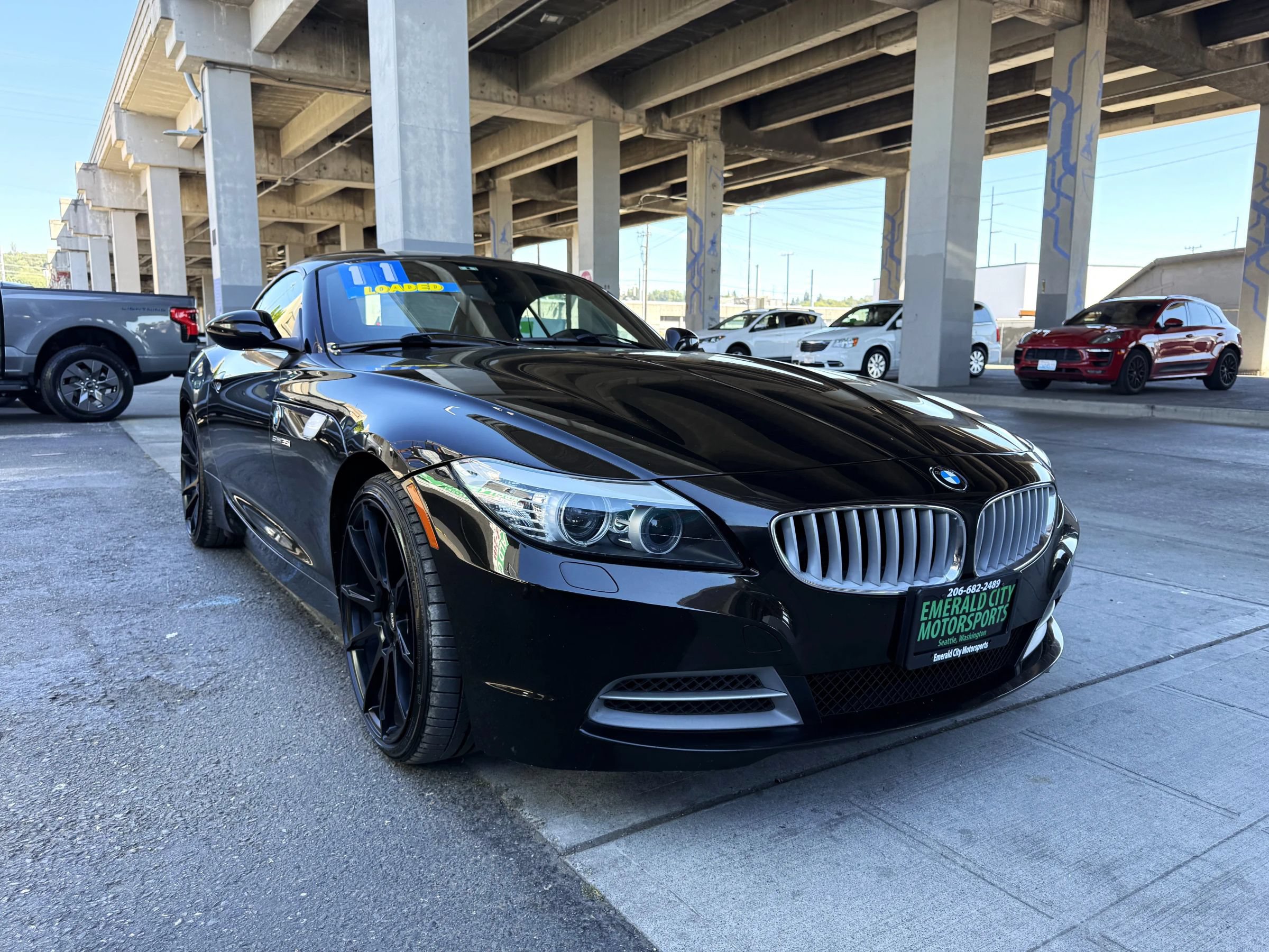Used 2011 BMW Z4 sDrive35i RWD image 3