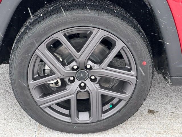 New 2026 Jeep Compass Latitude w/ Sun and Sound Group image 40