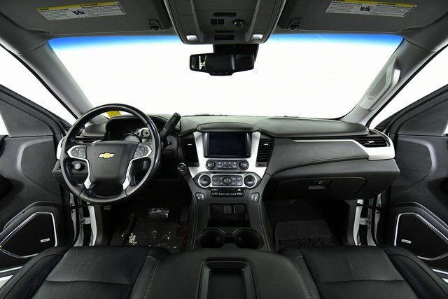 Used 2019 Chevrolet Suburban LT AWD/4WD image 19