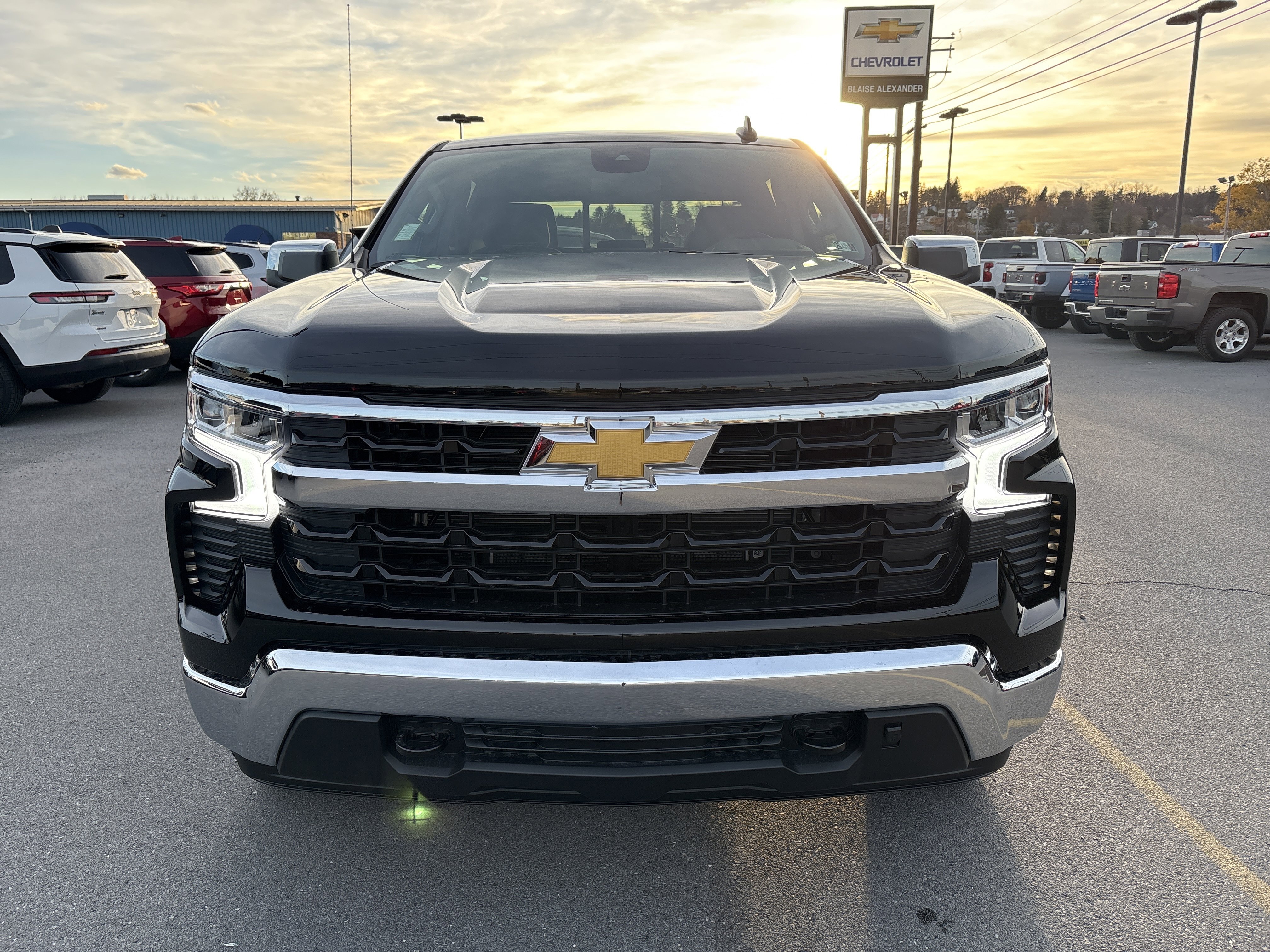 New 2026 Chevrolet Silverado 1500 LT w/ All Star Edition Plus image 9