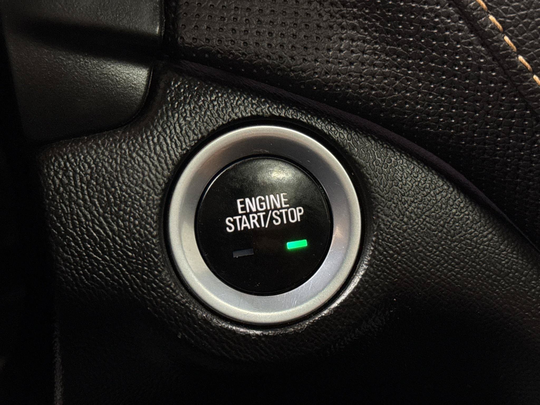 Certified 2018 Chevrolet Equinox Premier AWD/4WD image 14