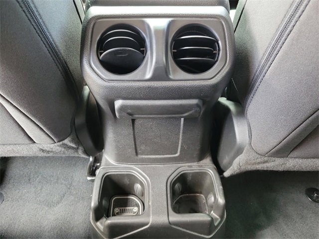 Used 2023 Jeep Gladiator Sport image 11